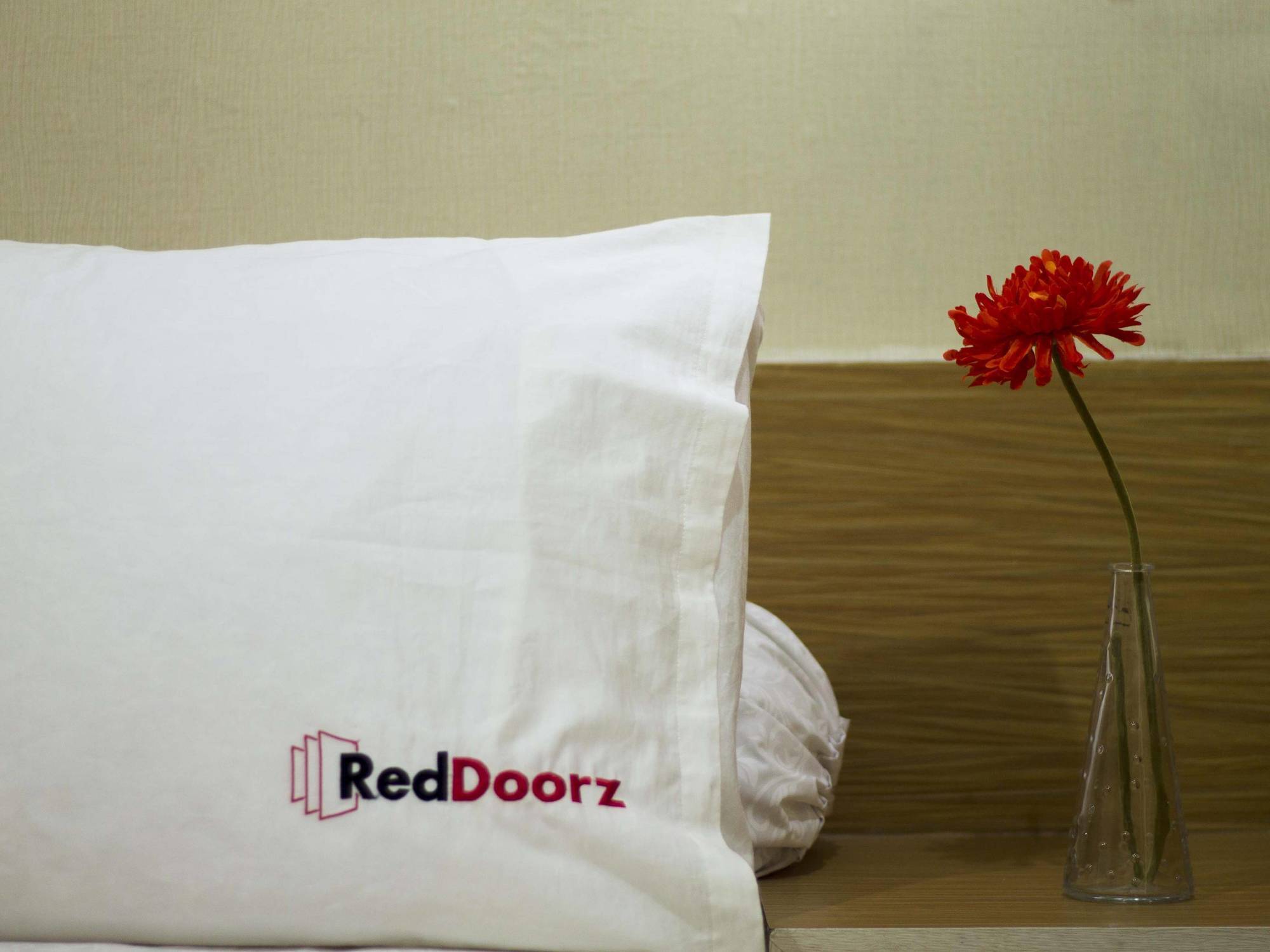 Reddoorz Near Itc Fatmawati Hotel Cilandak  Екстериор снимка