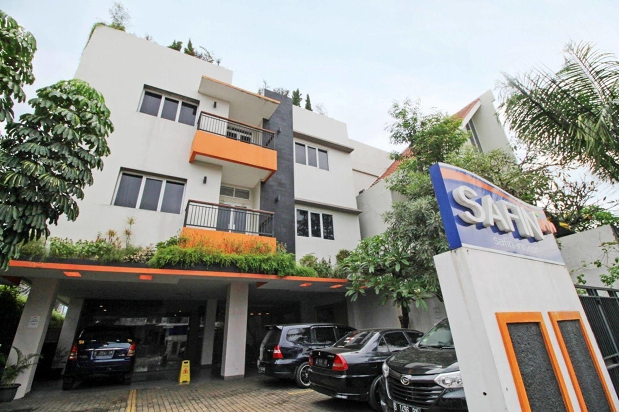 Reddoorz Near Itc Fatmawati Hotel Cilandak  Екстериор снимка