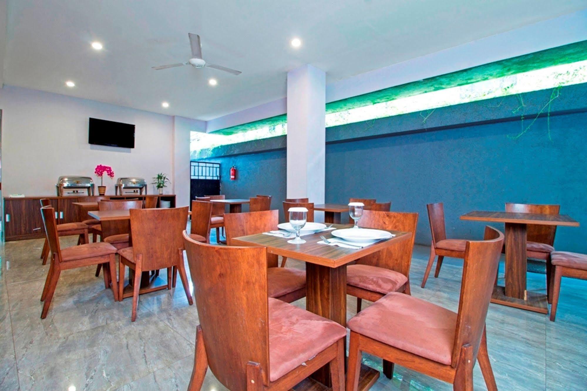 Reddoorz Near Itc Fatmawati Hotel Cilandak  Екстериор снимка